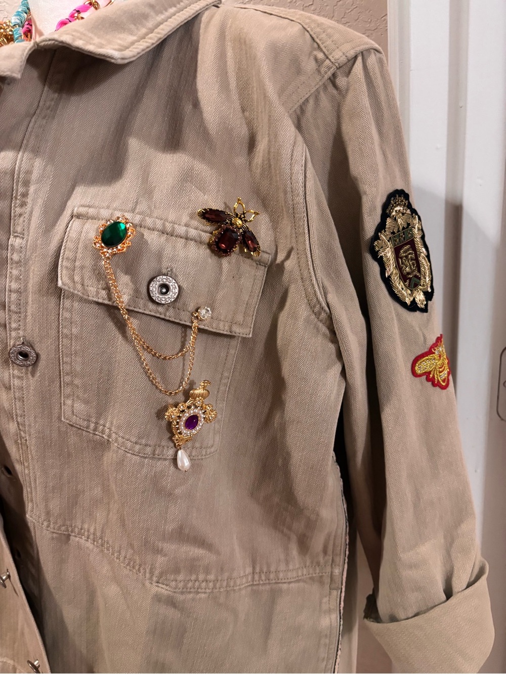 Embellished Beige Utility Jacket with Decorative Patches